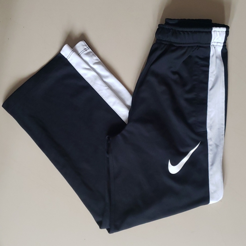 Nike Dri-Fit Boys Sweatpants